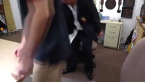 Sexy blonde give has her first time with belly