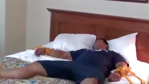 Hot babe got fucked by her boyfriend