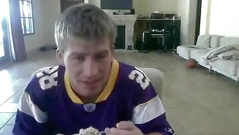 Hot barred tindra pornstar enjoys a sexy time