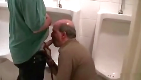 Hot black girl shows her big cock