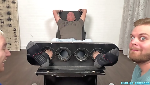 Mochazy's first time with a slut