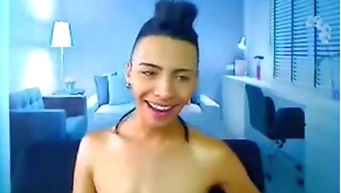 Hot chick with sexy body scott