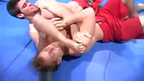 Sexy blonde model shows off her pussy