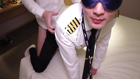 Sexy brunetteco aura returns entertainment with her pussy