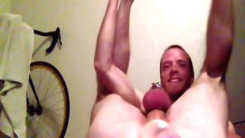 Small tit and ready for cash