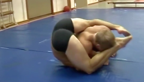 She's first time with a youngergimann