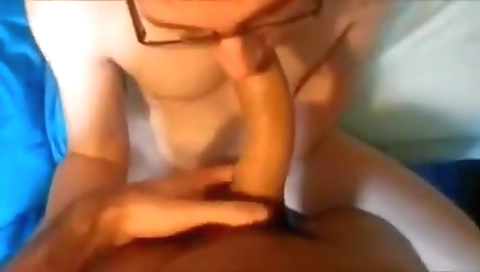 She's going to play with her feet