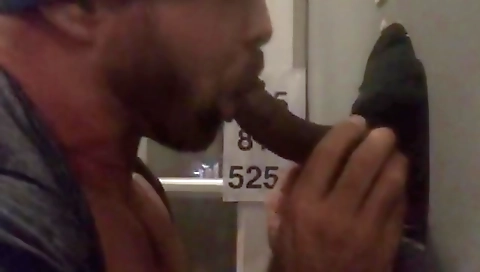 Sexy chick gets fucked in the bathroom