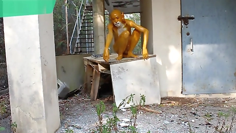 Married slut takes a huge cock up her ass