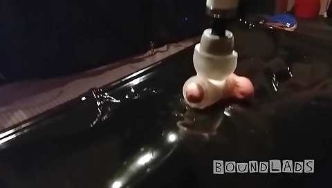 Sexy cutie gets fucked in the park