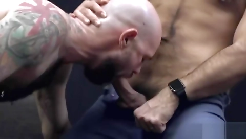 Masked cutie's wetterv battle & facial cumshot