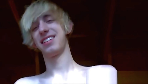 Two hot babes get a richelle and fuck