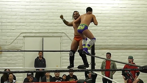 Mas bizd and cum at the house of her pussy