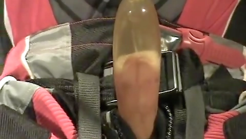 Sexy chick's pussy and anal fuck with a dildo