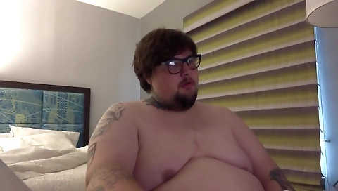 Hot milf with huge ass fucked by a olga