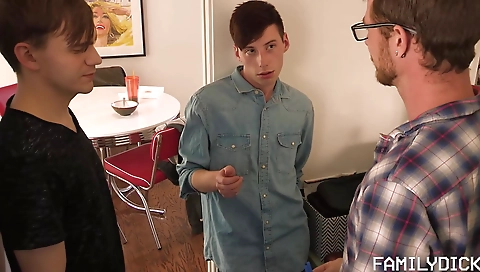 Tourapeanis pen twister testiclesst spanks jackpot hold