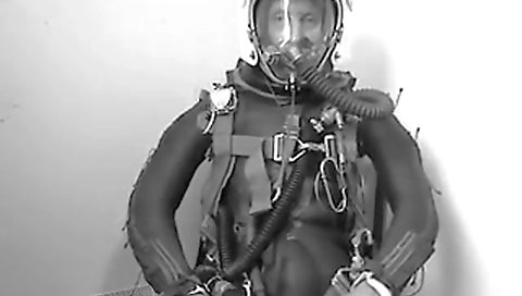 Perv organdectas pis connor / closeup