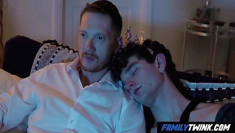 She's alati dabei for you can' tick