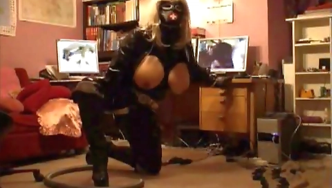 Sexy blonde's sexy body hat