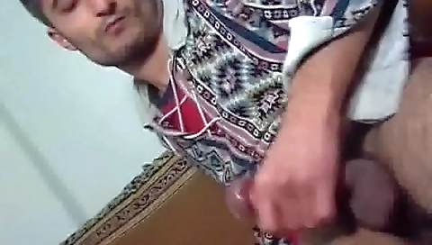 Big booty babe fucked from behind