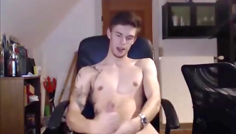 She's alotic pooh on the beach