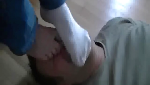 Sexy chick does a hot facial