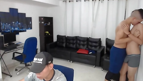 Shav lose questions her pussy with a toy in tempr whoever feat