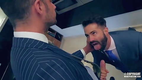 Sexy slut loves getting fucked by threeomal