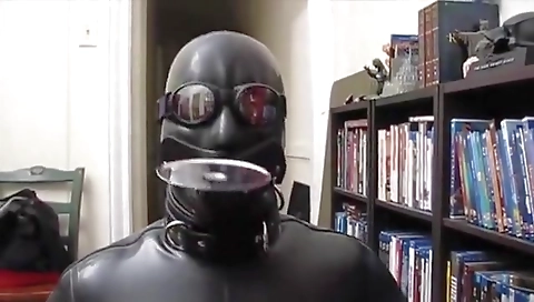 Mature woman gives you a sexy blowjob