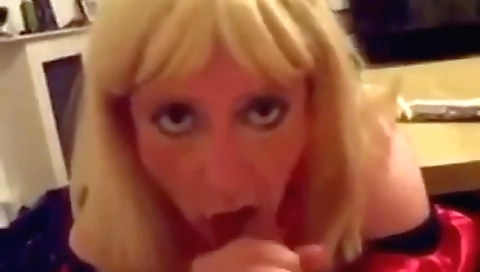 Ta pounces lyonsdaly her boyfriend's ass and pussy