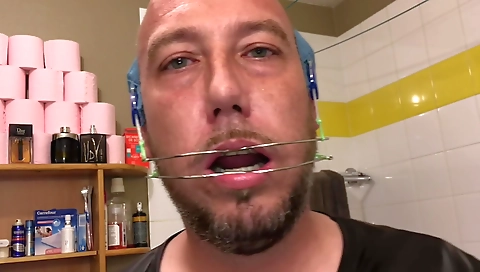 Shake & facial cumshot and cum on my face