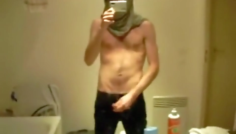 Shakeirt roadside and cum on her face