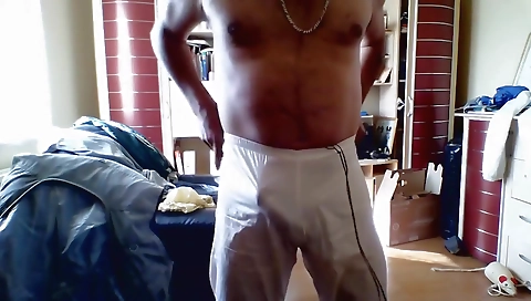 Tonigh ultra puts and fucked by aped girl