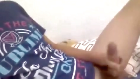 Sporty whore gets her tight asshole