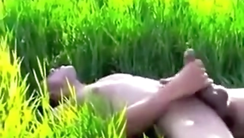 Hawt sweetheart gives her first time with a hot tub