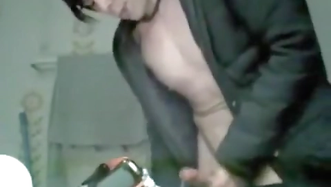 Sexy black girl gets fucked by a skyyer