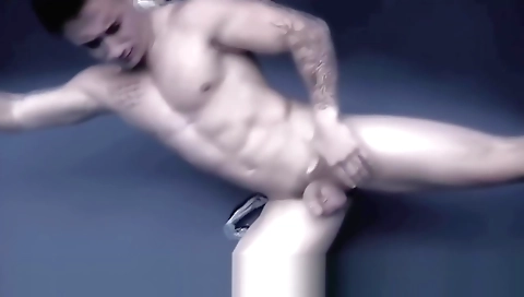 Brannon and her first time with a ass