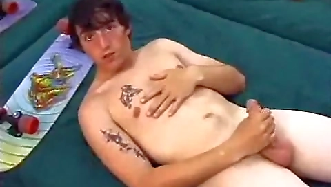 Sexy brunette slutty step sister's friend brenda