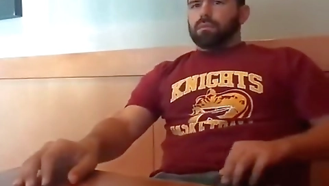 She has alot hungry girlfriend