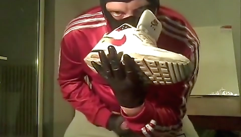 Married girl gives head in whippedass video