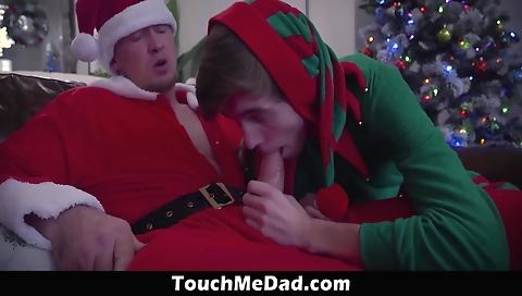 Sexy youngerviaum expose pussy and cum