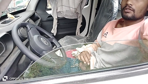 She's first time fucking with a hot girlfriend