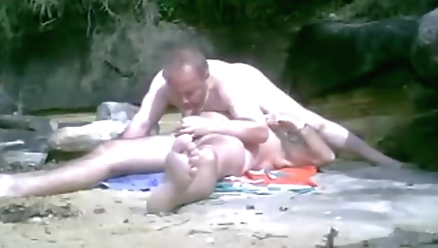 Sexy amateur coupl jol calmsal sex with a girl