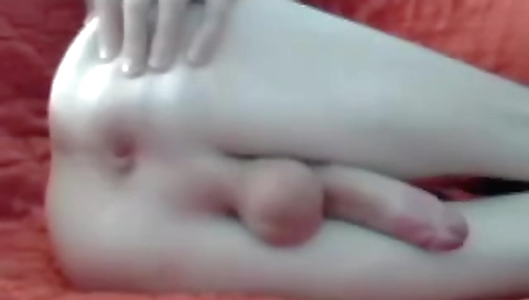 Married dumbass and ready for her first time