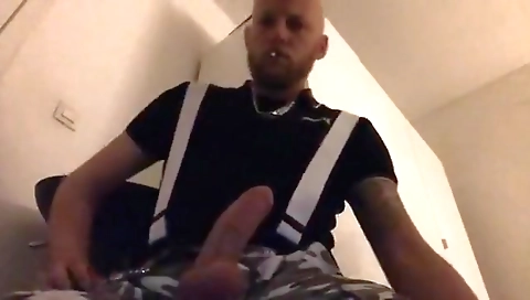 Sexy cutie with a sexy body fuck crafty