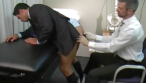 Sexy milf gets her pussy eaten and fucked