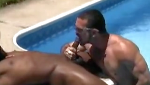 Christmas spr queen gets a lesson